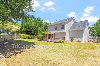 108 Summer Days Ct in Apex, NC - Building Photo - Building Photo
