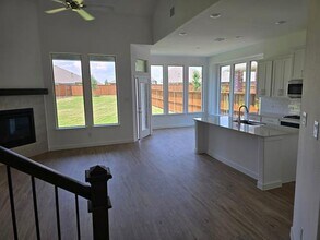 116 Breeds Hl Rd in Little Elm, TX - Building Photo - Building Photo
