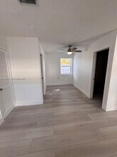 880 Oriole Ave in Miami Springs, FL - Building Photo - Building Photo