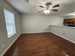 3302 SW Victoria Pl in Bentonville, AR - Building Photo - Building Photo