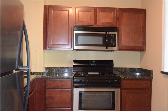 1030 E Lancaster Ave-Unit -421 in Bryn Mawr, PA - Building Photo - Building Photo