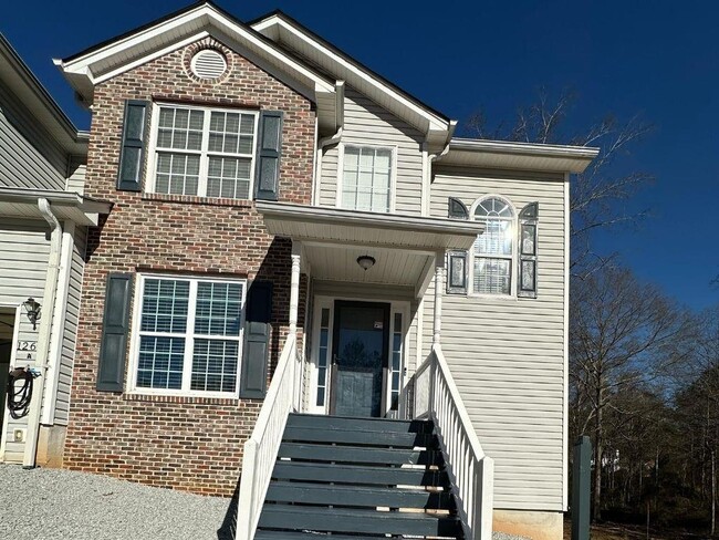 1261 Lakeview Rd in Grayson, GA - Building Photo - Building Photo