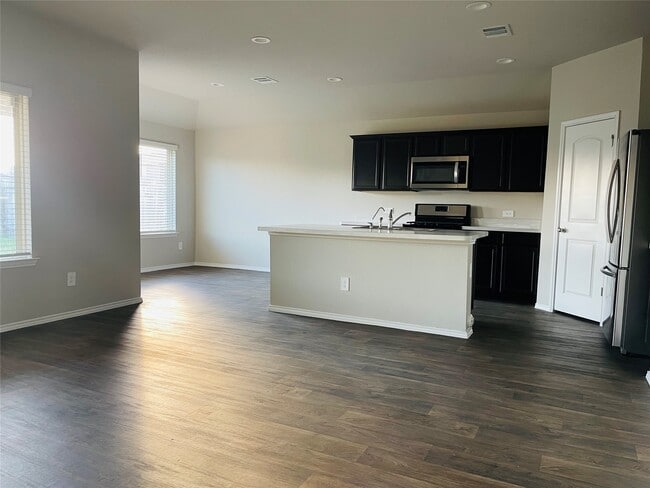 21328 Pne Ml Dr in New Caney, TX - Building Photo - Building Photo