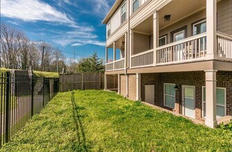 1722 14th Ave S in Nashville, TN - Building Photo - Building Photo