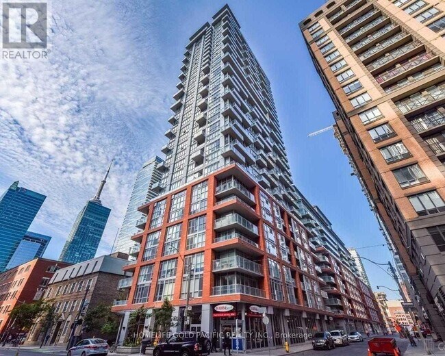 property at 126 Simcoe St