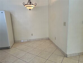 2141 Hussium Hills St in Las Vegas, NV - Building Photo - Building Photo