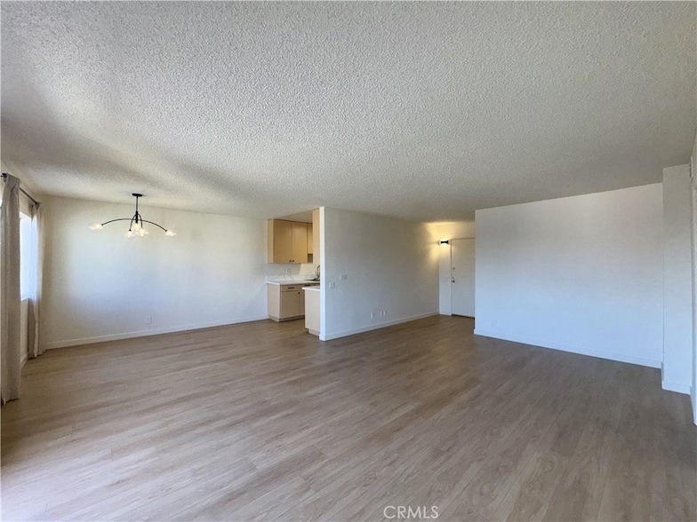 5400 Lindley Ave, Unit 623 in Los Angeles, CA - Building Photo