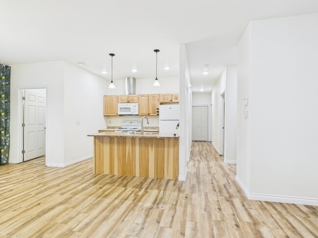 835 Marquette Loop in North Pole, AK - Building Photo - Building Photo