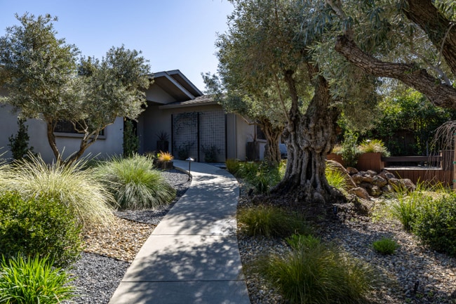property at 3624 Alta Vista Ave