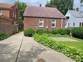 17184 Fielding St in Detroit, MI - Building Photo - Building Photo