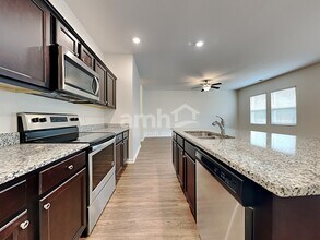 119 Orion Way in Moncks Corner, SC - Foto de edificio - Building Photo