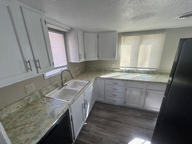 634 S Fountain St in Wichita, KS - Building Photo - Building Photo