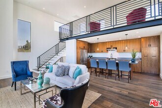 5002 Patagonia Ct in Los Angeles, CA - Building Photo - Building Photo