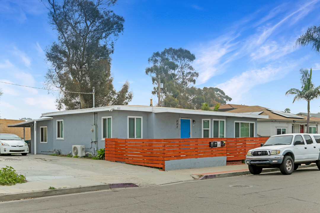 322 Garfield St in Oceanside, CA - Foto de edificio