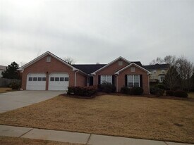3417 Summit Glen Dr in Loganville, GA - Building Photo