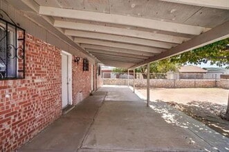 4908 Royal Dr in El Paso, TX - Building Photo - Building Photo