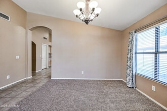 2400 E Whitten St in Chandler, AZ - Building Photo - Building Photo