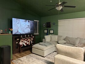 2665 Bald Eagle Ct in North Pole, AK - Building Photo