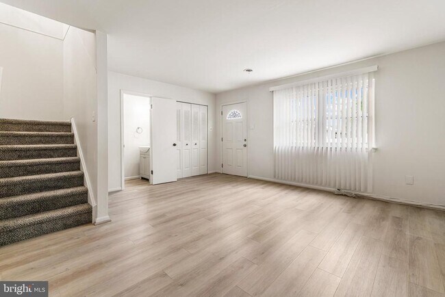 property at 515 N York Rd