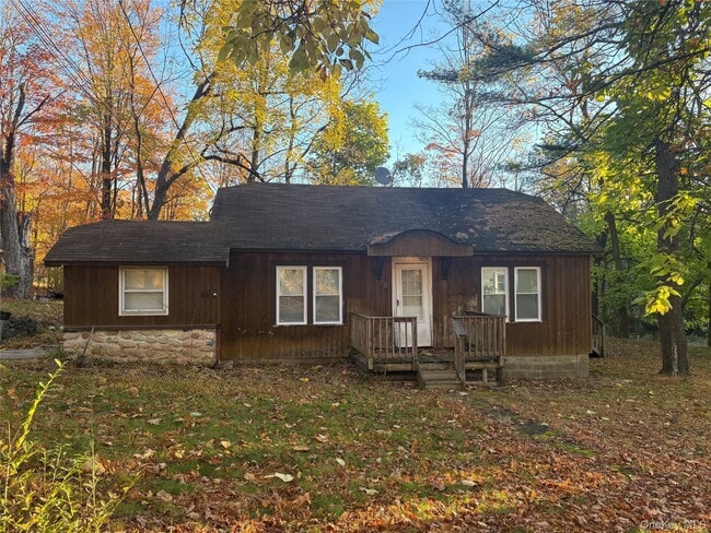 11 Old Turnpike Rd in Mamakating, NY - Building Photo - Building Photo