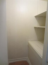 908 Greenlee St in Denton, TX - Building Photo - Building Photo