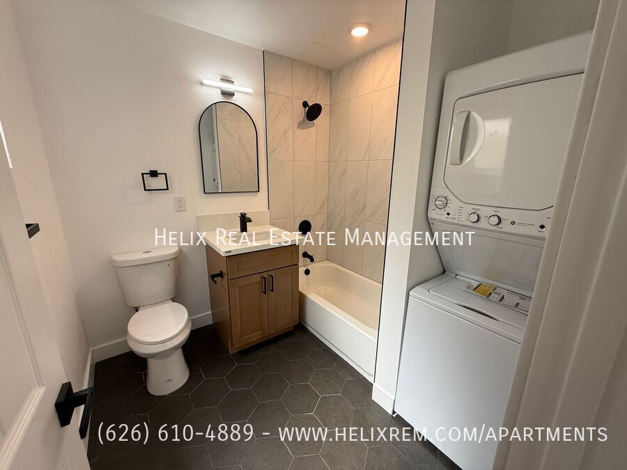 1623 S Walnut St in Anaheim, CA - Building Photo