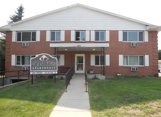 Grandview Apartments in Wausau, WI - Building Photo