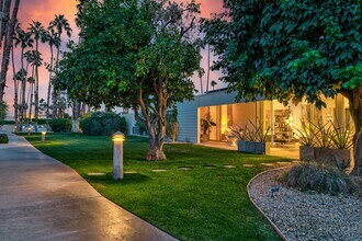 17 Desert Lakes Dr in Palm Springs, CA - Building Photo - Building Photo
