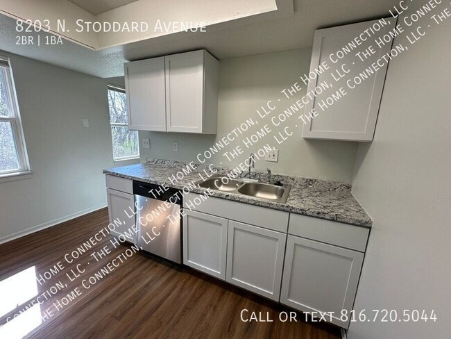 8203 N Stoddard Ave in Kansas City, MO - Building Photo - Building Photo