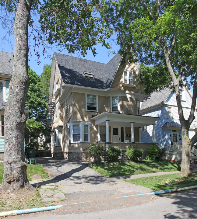 22 Thayer St in Rochester, NY - Building Photo