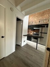 1922 Gough St in Baltimore, MD - Building Photo - Building Photo