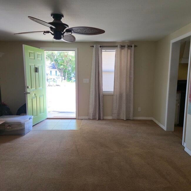 106 Alabama Ave NW in Fort Walton Beach, FL - Building Photo - Building Photo