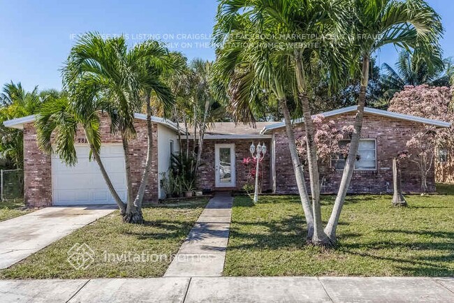 781 SW 66th Ave