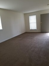 5106 W Esplanade Ave, Unit 5106 in Metairie, LA - Foto de edificio - Building Photo