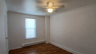 4525 Pennington Ave in Baltimore, MD - Building Photo - Building Photo
