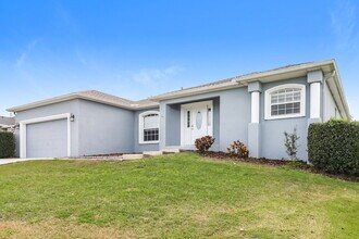 8834 Pebblebrooke Dr in Lakeland, FL - Building Photo - Building Photo