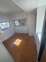 1895 N Tamiami Trl in North Fort Myers, FL - Building Photo