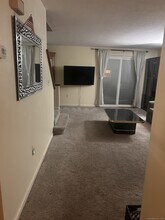 1367 Hanover Ave in Meriden, CT - Building Photo - Building Photo