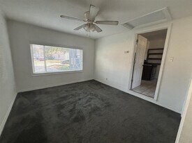 730 N 14th St in Enid, OK - Building Photo