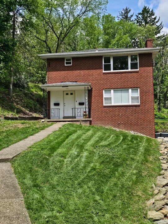 92 Rosecrest Dr, Unit 92 in Pittsburgh, PA - Building Photo