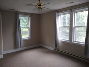 1726 Washington St E, Unit E.Wash in Lewisburg, WV - Building Photo - Building Photo