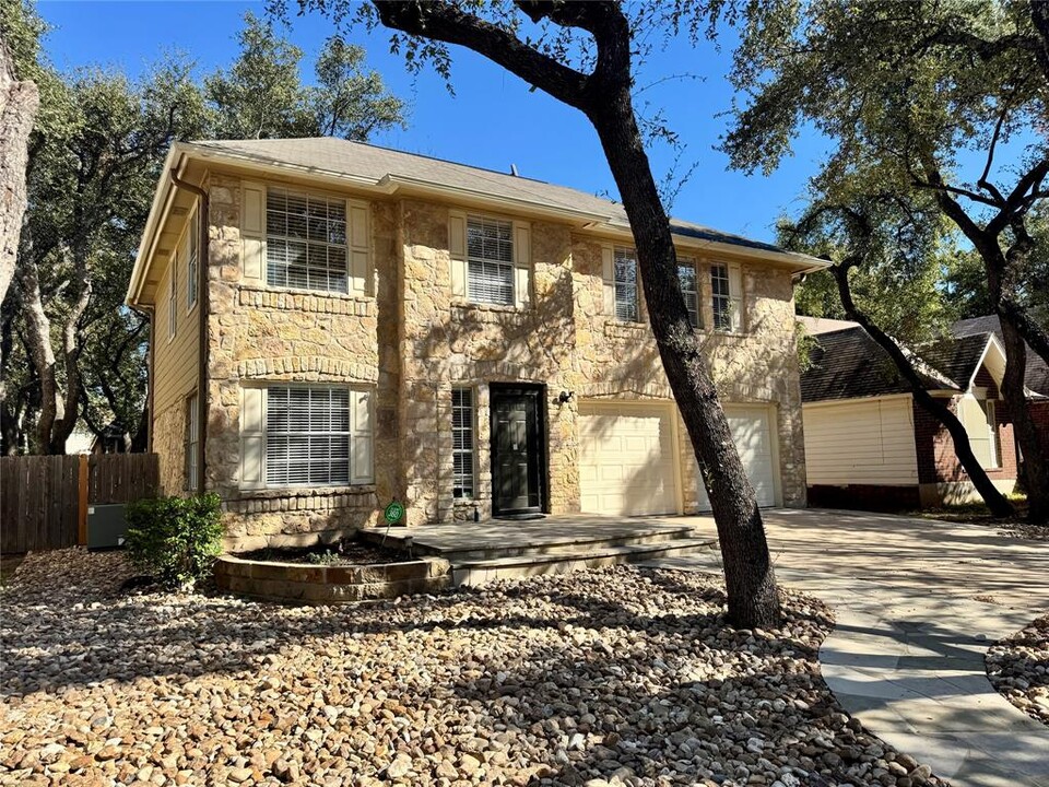 12611 Dringenberg Dr in Austin, TX - Building Photo