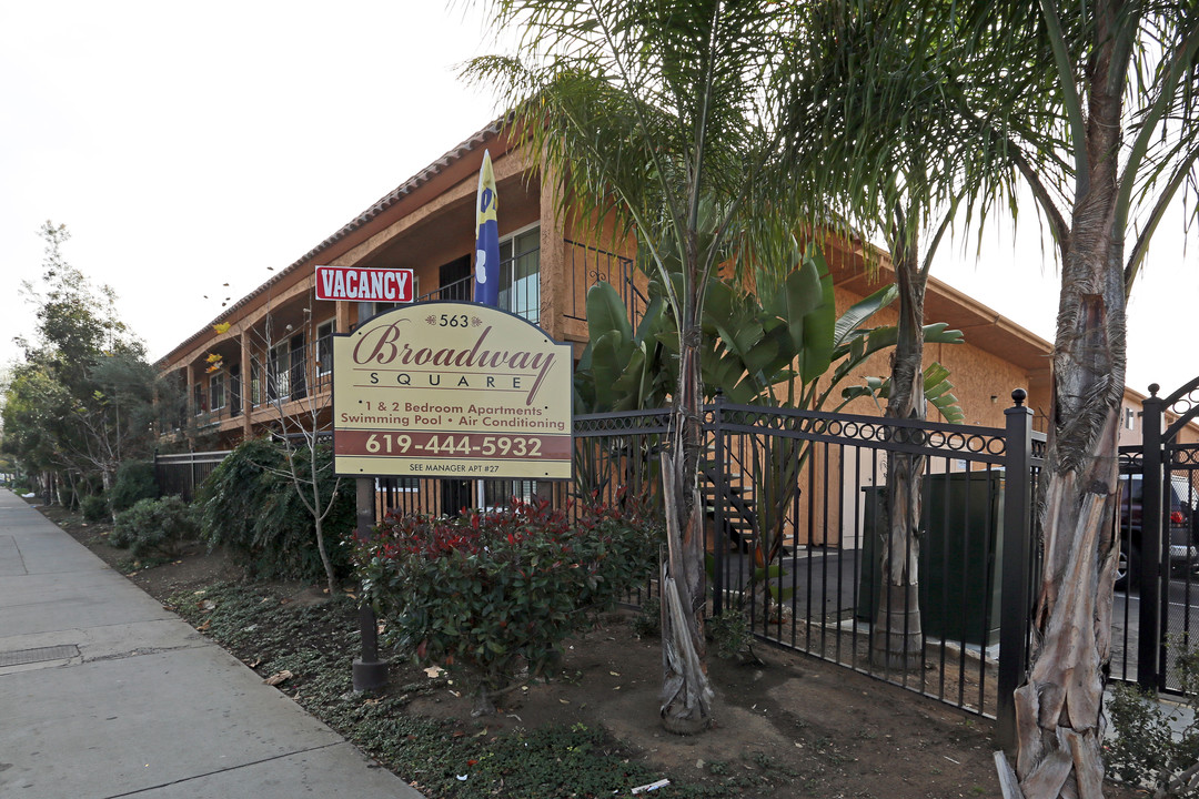 Broadway Square Apartments in El Cajon, CA - Building Photo