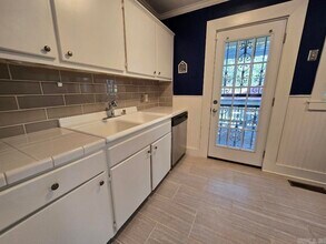 501 S Booker St in Little Rock, AR - Building Photo - Building Photo