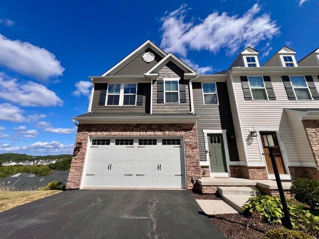 property at 136 Curtis Ct