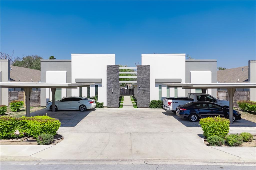 1702 W Garrison Dr in Pharr, TX - Building Photo
