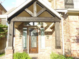 21710 Avalon Queen Dr in Spring, TX - Building Photo