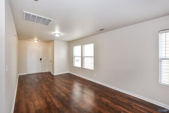 255 Bermuda Lakes Dr in Meridianville, AL - Building Photo - Building Photo