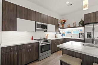 2218 Cortijo Pl in Houston, TX - Building Photo - Building Photo