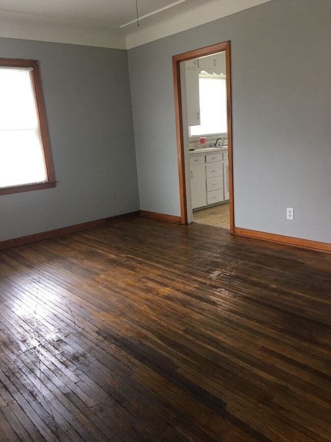 537 Reed St in Waterloo, IA - Building Photo - Building Photo